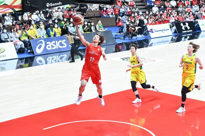 GAME2で17得点の活躍を見せた篠崎澪選手