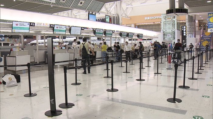 国内感染者1300人超え 飛行機の“前後の席”で感染