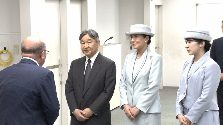 天皇ご一家「長崎原爆資料館」を訪問　被爆者とも懇談「長年にわたり平和の大切さを説いていらっしゃることに敬意を表します」　戦後80年「慰霊の旅」｜FNNプライムオンライン