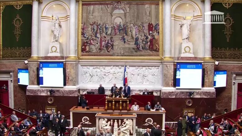 フランス議会 バイル内閣への信任否決　9カ月で総辞職へ｜FNNプライムオンライン