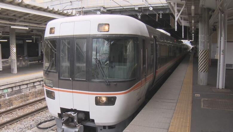 【地震・鉄道情報】特急「しなの」が運休　JR篠ノ井線の篠ノ井～聖高原駅間は運転再開｜FNNプライムオンライン