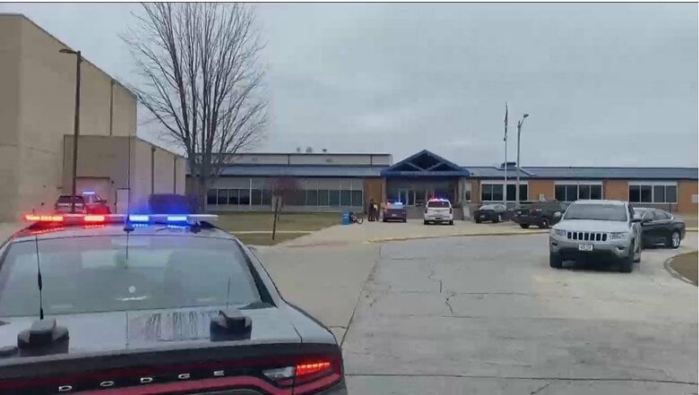 米・アイオワ州の高校で17歳生徒が銃乱射…犯行後、自身撃ち死亡　中学生1人死亡含む6人死傷　　新学期初日の犯行｜FNNプライムオンライン