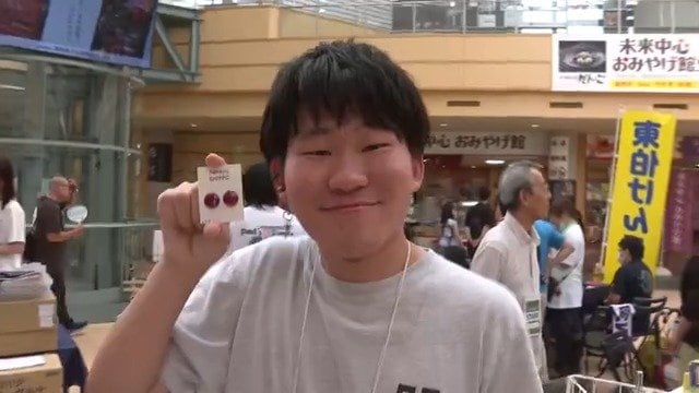 イヤリングの作者・渡部史也さん