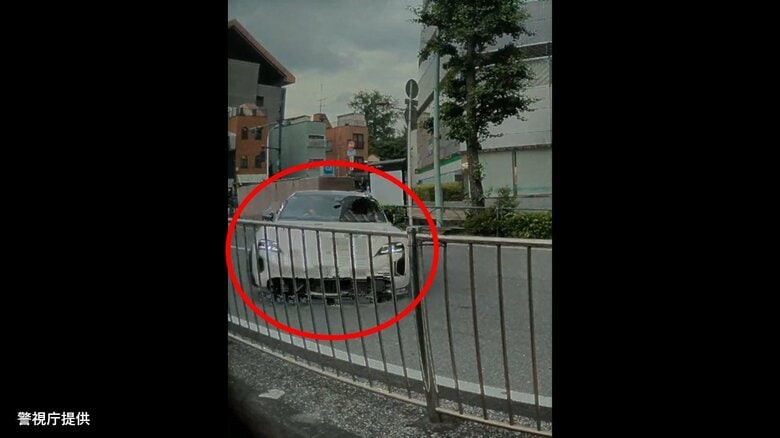 事故当時の瞬間（警視庁提供）