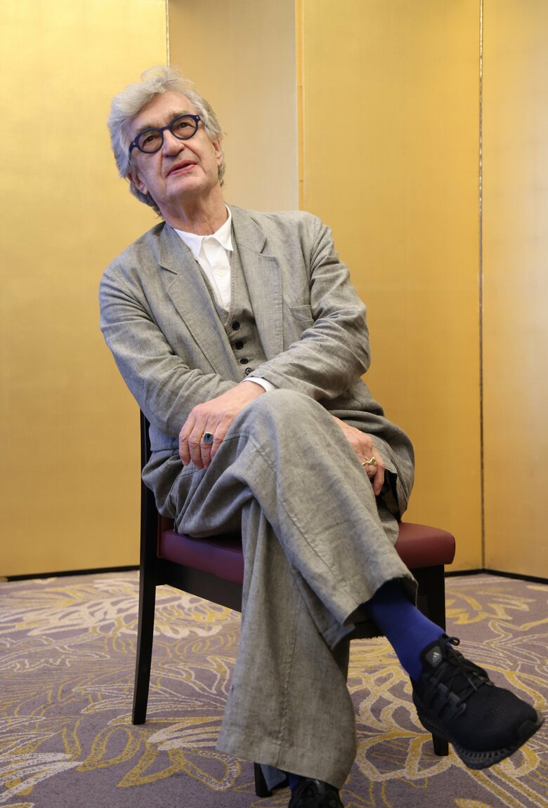 「小津は私のヒーロー、そして師匠」©日本美術協会／産経新聞