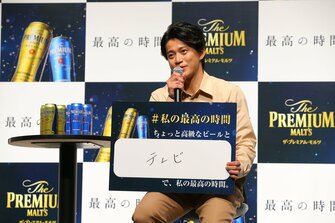 ビール大好き 柴咲コウと小栗旬が新cmで共演 撮影 こぼれ 話で忘れていた失敗がばれた