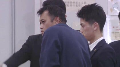 犯行後約1時間半かけて20キロ離れた朝霞駐屯地に戻る…東京・赤坂女性刺傷事件で逮捕の自衛官の男（43）「休みだったが朝から昼ごろまで職場にいた」