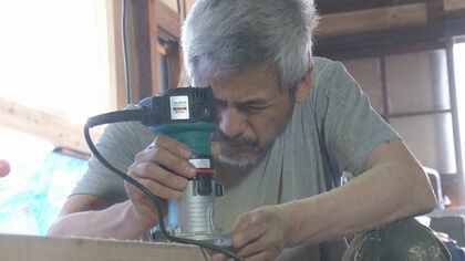 滝藤賢一さん「彼のような俳優になりたい…」被災した老舗醤油蔵を職人技で復活 “どえらい大工”の生き様