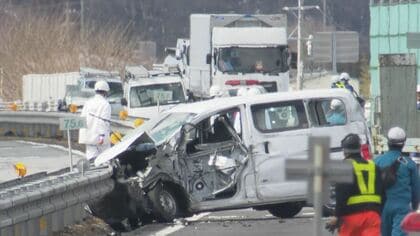 「霧がやばいなと…」濃霧の上信越道で48台絡む多重事故　1人死亡・30人重軽傷　過失運転致傷の疑いで男女15人書類送検　捜査に5カ月余り