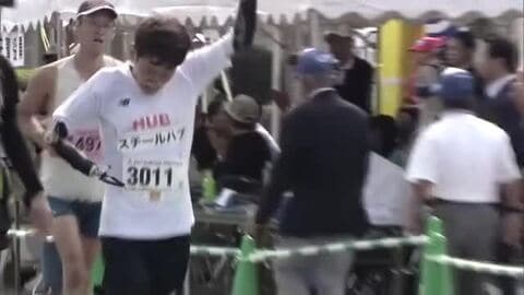 生きていくために四肢を切断してわずか約１年半…義手・義足で１０ｋｍランという男性の「前人未到の挑戦」から「完走」までの道のり【岡山発】