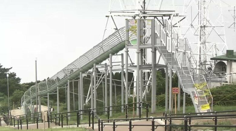 さらに3人骨折などの情報…けがは計7人に　全長30メートルの皿倉山すべり台　市長が現地確認へ　福岡・北九州市｜FNNプライムオンライン