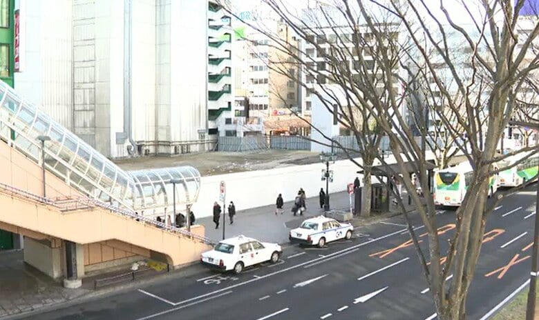 【速報】仙台駅前「EDEN」跡地に駐車場と芝生エリア　温泉計画は白紙　オリックスグループが明らかに｜FNNプライムオンライン