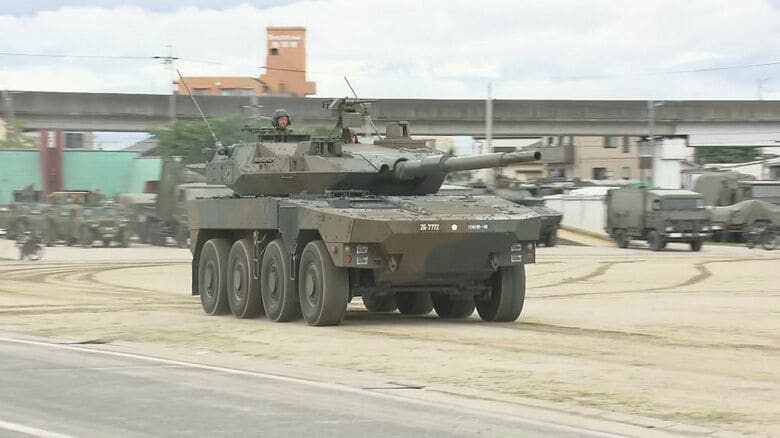 「16式機動戦闘車」もお披露目…陸上自衛隊第10師団創立63周年等の記念行事 隊員約400人が参加し訓練を公開｜FNNプライムオンライン