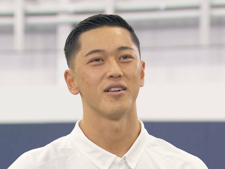 テニス4大大会とパラ制覇を最年少で達成…全米OP優勝の車いすテニス・小田凱人が凱旋帰国「もっとビッグに」｜FNNプライムオンライン