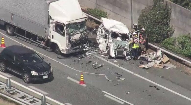 九州自動車道の7台衝突事故で1人死亡　トラック運転手の男（51）を逮捕　“安全確認不十分”で渋滞停止中の車に追突か　福岡｜FNNプライムオンライン