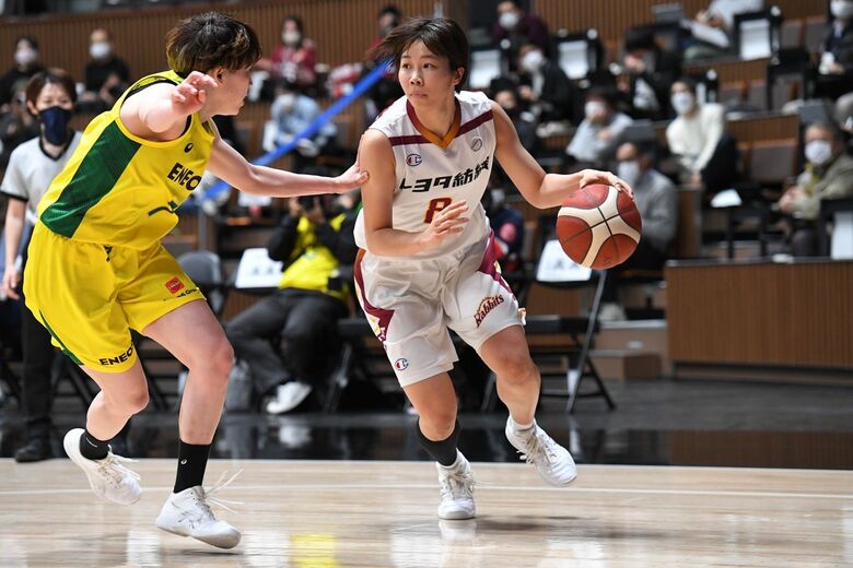 果敢に攻めた東藤なな子選手