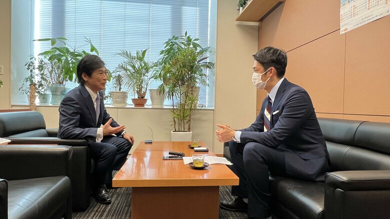 厚労相時代の一日を振り返る田村氏