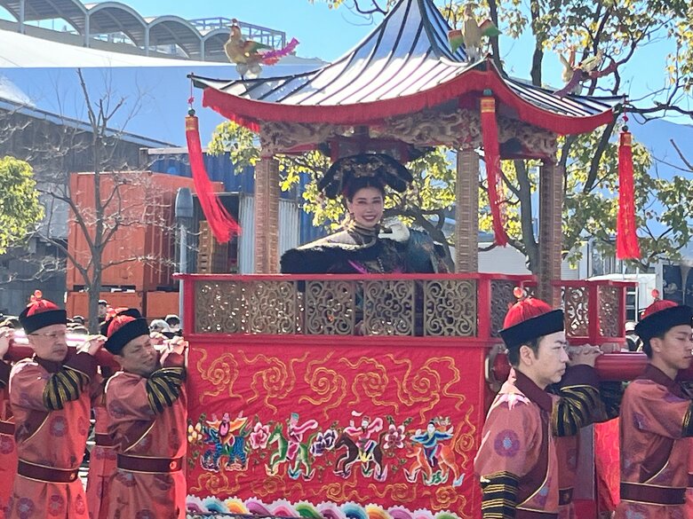 愛嬌たっぷりだった皇后役・仲里依紗さん