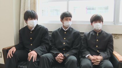 救助の直後に列車が通過「怖くて足が震えていた」高校生3人組に陛下から「褒章」　　