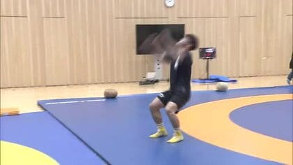 日下尚選手、吉田泰造選手が高松市で後輩を指導　ジュニアレスリング合同練習会【香川】