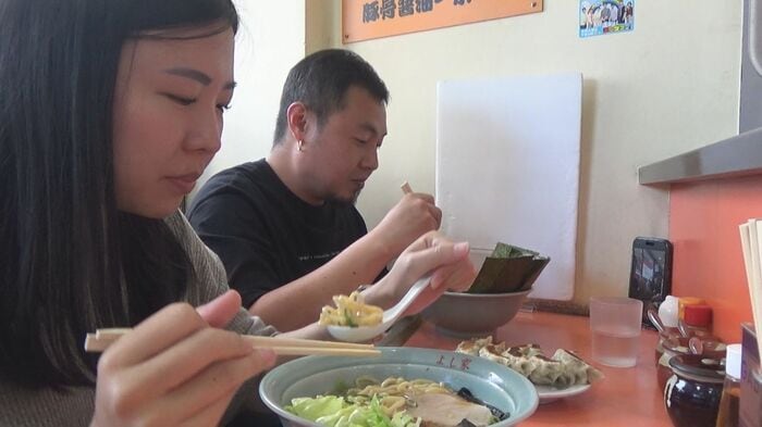 シンガポールから来た2人