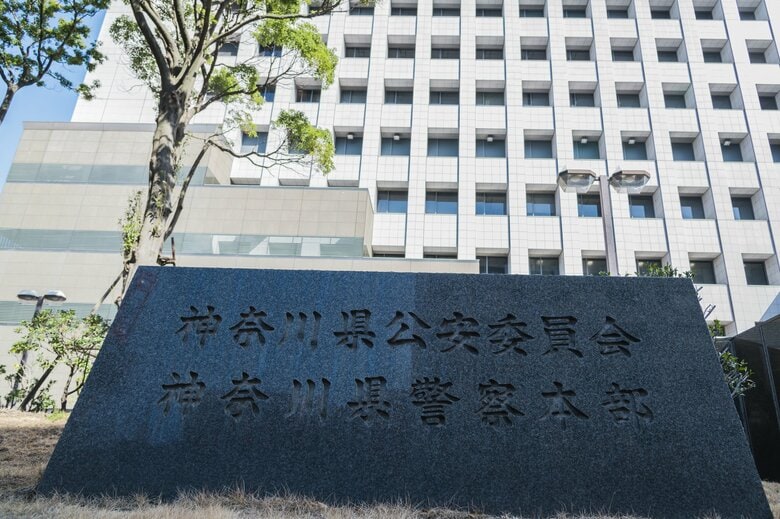 圏央道から作業員が転落　20メートルから30メートルの高さ　ドクターヘリで搬送　神奈川・厚木市｜FNNプライムオンライン
