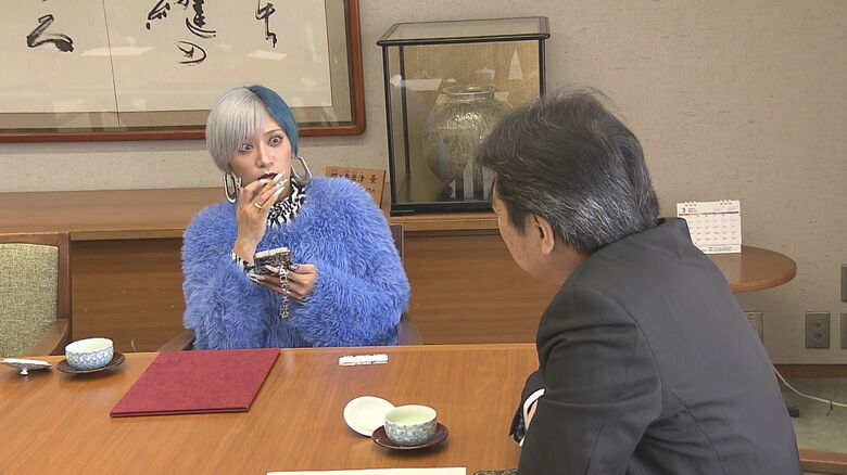 委嘱式のあと大分市長と対談