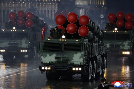 600ミリ超大型放射砲車列(朝鮮中央通信・10月11日)