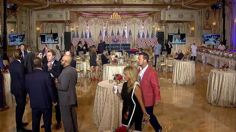 マール・ア・ラーゴで開かれたトランプ氏主催“中間選挙の結果を見る会”の会場（8日）