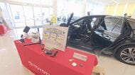 被害に遭った無惨なクラウンも展示…自動車販売店で盗難対策などを学ぶ講習会「一瞬で音も立てずに盗まれる」