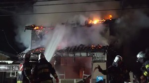 一瞬で燃え広がる 焼け跡から高齢2人の遺体 敦賀で住宅全焼