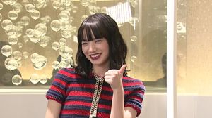 小松菜奈が“おやじギャグ”連発!? 「きょうも“おつカレーライス”」北村匠海・吉沢亮「最高だよ!」