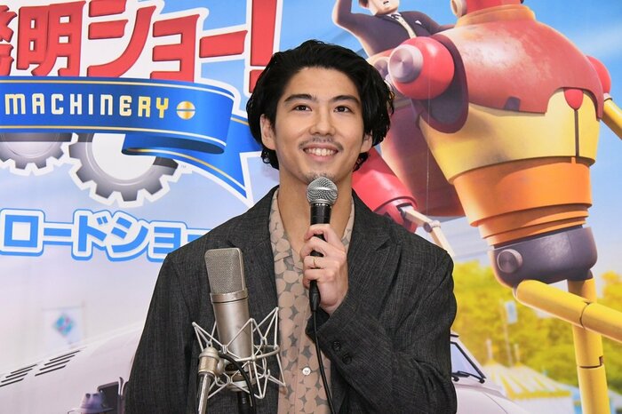 賀来賢人 ケンジと一致する“凛々しい眉毛”