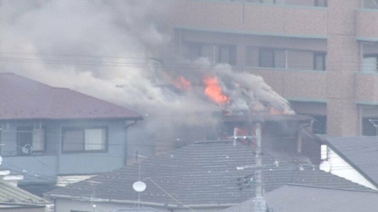 【速報】仙台市内で住宅が焼ける火事　東北新幹線や東北本線の沿線で発生も運行に影響なし　消火活動中｜FNNプライムオンライン