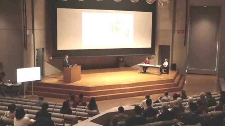 世界最新の恐竜研究を発表　福井県立大学で「アジア恐竜国際シンポジウム」始まる　世界の研究者など200人が参加し28日まで　｜FNNプライムオンライン