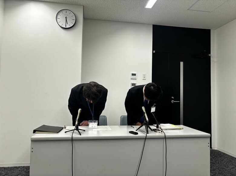 勤務先の高校の女子生徒に自分の”わいせつ動画”など送った教師を懲戒免職　京都府教委｜FNNプライムオンライン