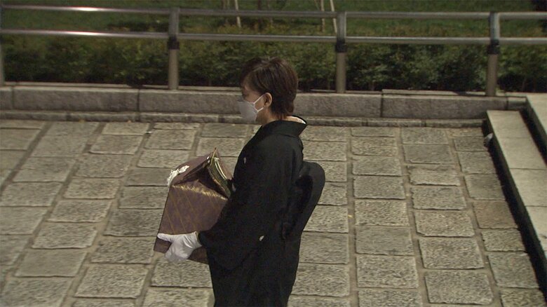 国葬が終わり、遺骨は、日本武道館を後にした