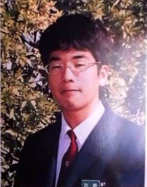 中学時代の悠以さん（卒業アルバムより）