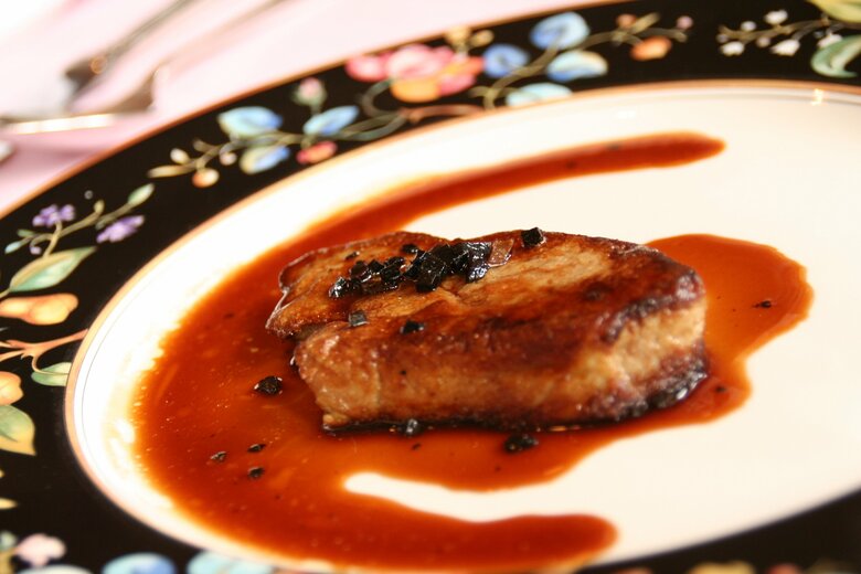 あなたの肝臓もフォアグラ状態に！？（画像：イメージ）