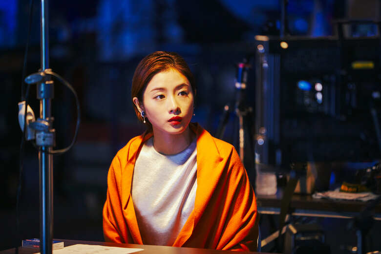 石原さとみさん　CMメイキングカット