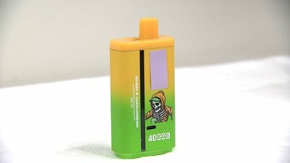 ニコチン入り電子たばこ“ニコパフ”を京都府内で販売の疑い　大学生の男（21）を書類送検　全国初の摘発