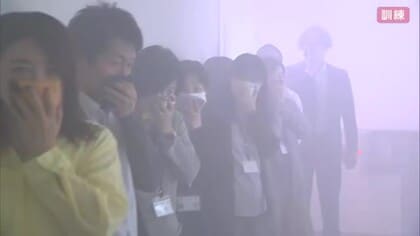 “防災意識”向上へ！新潟県庁で職員約100人参加の消防訓練「冷静に整然と避難を」