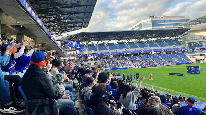 5500人のサポーターが詰めかけた