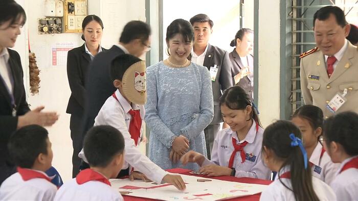 福笑いを使った日本文化の授業