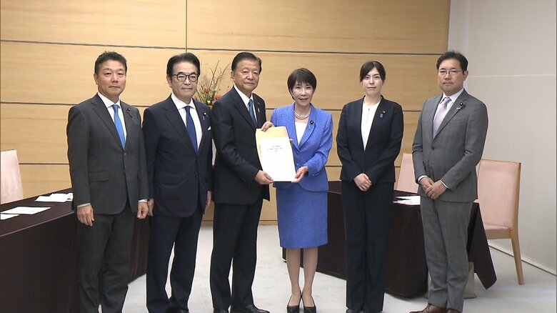 重要土地取得に「許可制」導入　自民党が提言を手交　高市総理大臣「ようやっとここまで来たか」｜FNNプライムオンライン
