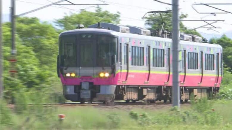 「運転士がルートを勘違い」ハピラインふくいでオーバーラン　新設の「しきぶ駅」を60メートル通り過ぎ停車　7分遅れで次の駅に到着｜FNNプライムオンライン