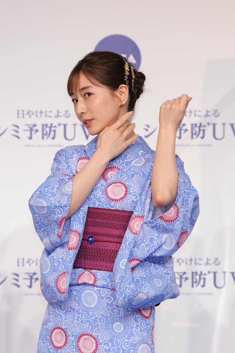 トレーニングで美しい「胸鎖乳突筋」をつくったという田中さん