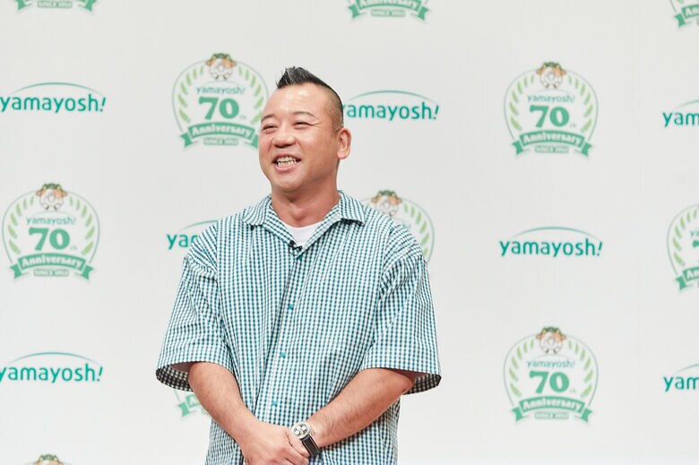 バイきんぐ・西村瑞樹さん　山芳製菓 70周年記念発表会