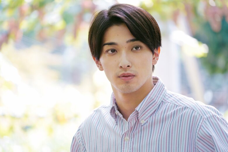 5月13日(金)全国ロードショー『流浪の月』(C)2022「流浪の月」製作委員会・配給:ギャガ