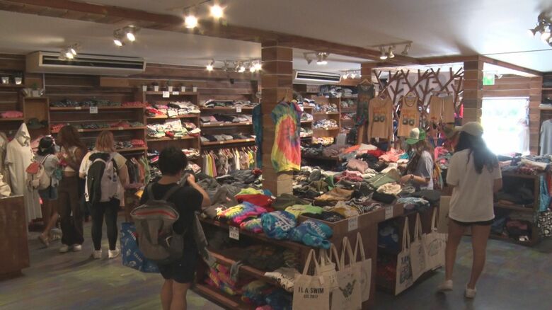 アパレル店「88tees」は2年間休業したのち、新たな店舗をオープン